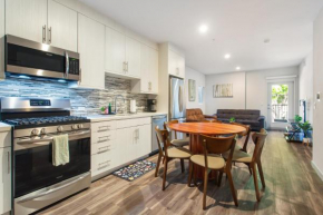 Luxury 2 bedroom at the heart of Melrose Boulevard